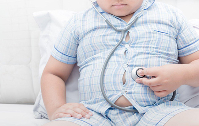 پیشگیری از چاقی در کودکان و نوجوانان