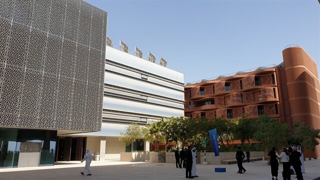 دانشگاه هوش مصنوعی ابوظبی ظرف یک هفته ۳۲۰۰ دانشجو گرفت
