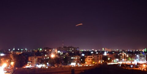 حمله موشکی به جنوب دمشق/ اذعان کم‌سابقه صهیونیست‌ها به حمله