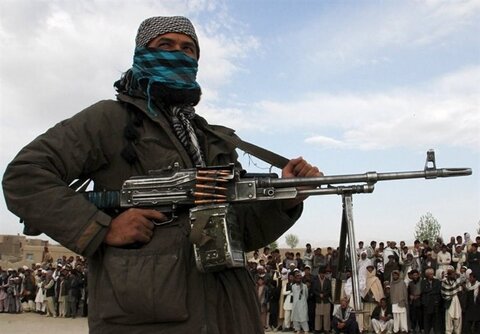 رویترز: طالبان پس از توافق با آمریکا نیز به جنگ ادامه می‌دهد