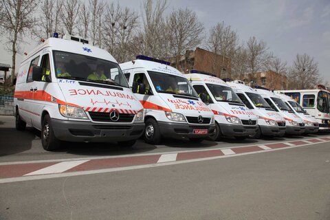 اهدای 10 دستگاه آمبولانس از سوی بانک رفاه به دانشگاه علوم پزشکی مشهد