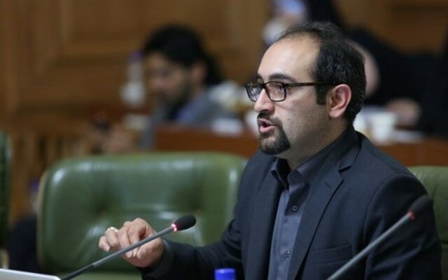 انتقادات عضو جوان شورای شهر تهران از مصوبه جدید جوانگرایی مدیران
